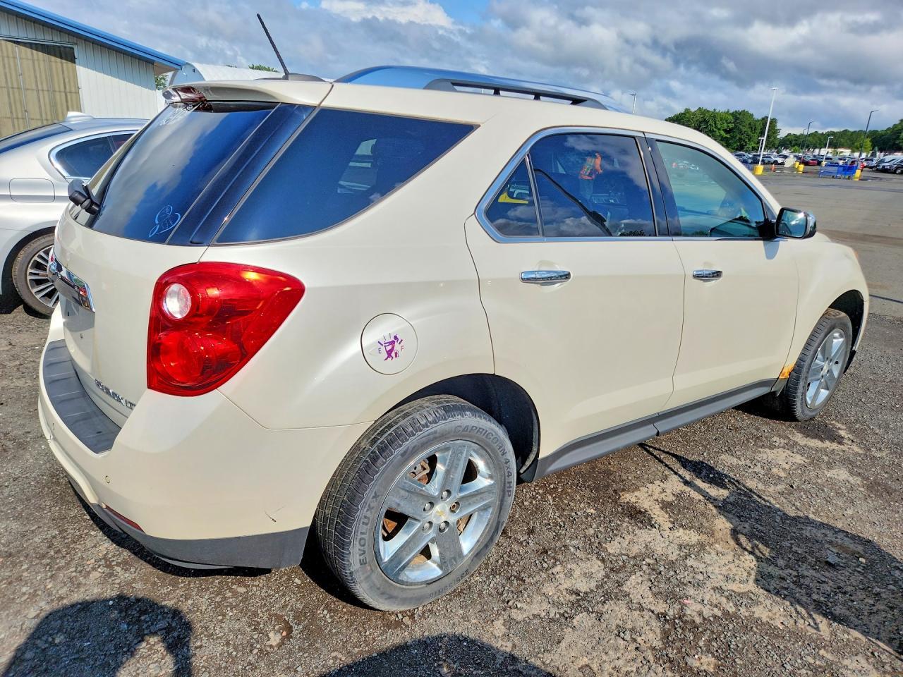 2015 Chevrolet Equinox Ltz - Image 3