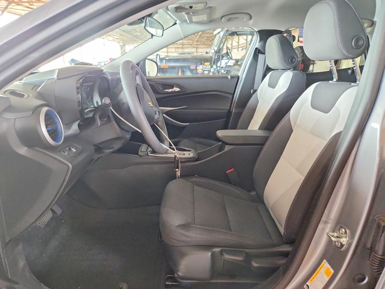 2026 Chevrolet Trax Ls - Фото 7