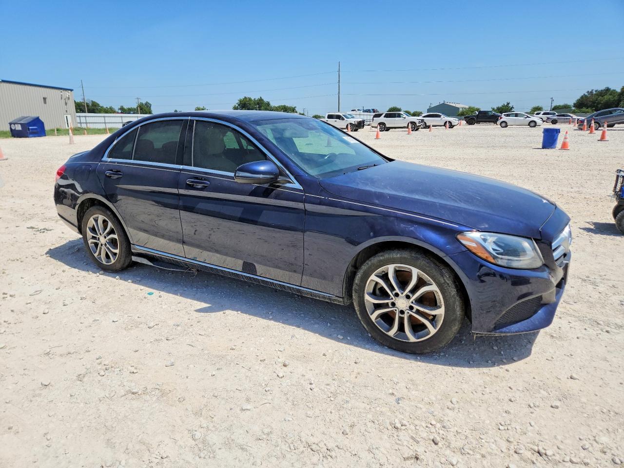 2016 Mercedes-Benz C 300 4Matic - Image 4