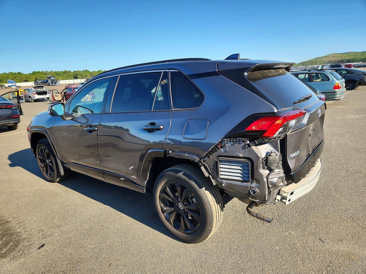 2022 Toyota Rav4 Se - Фото 2