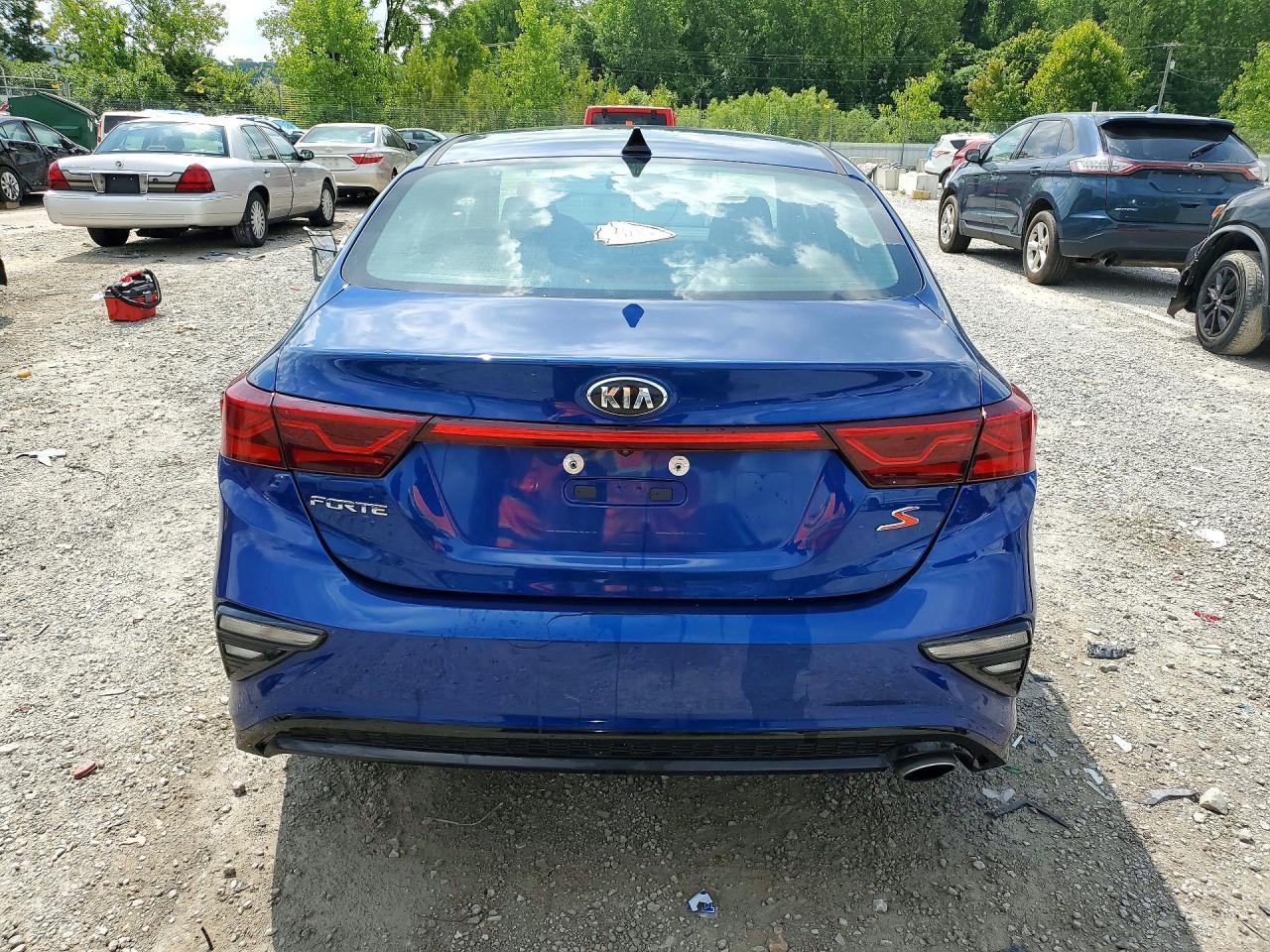 2019 Kia Forte S - Фото 6