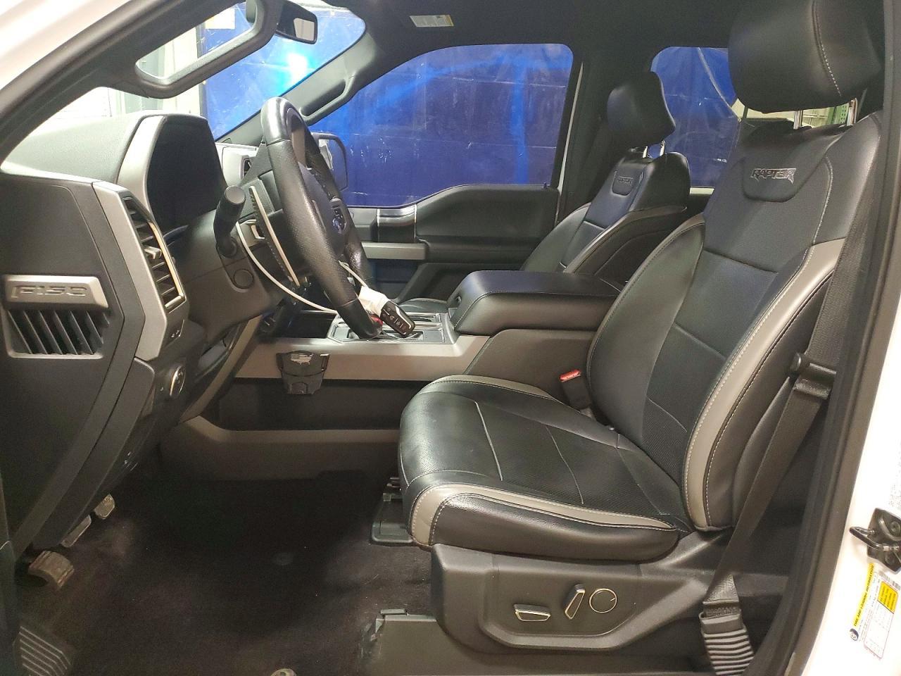 2017 Ford F150 Raptor - Image 7
