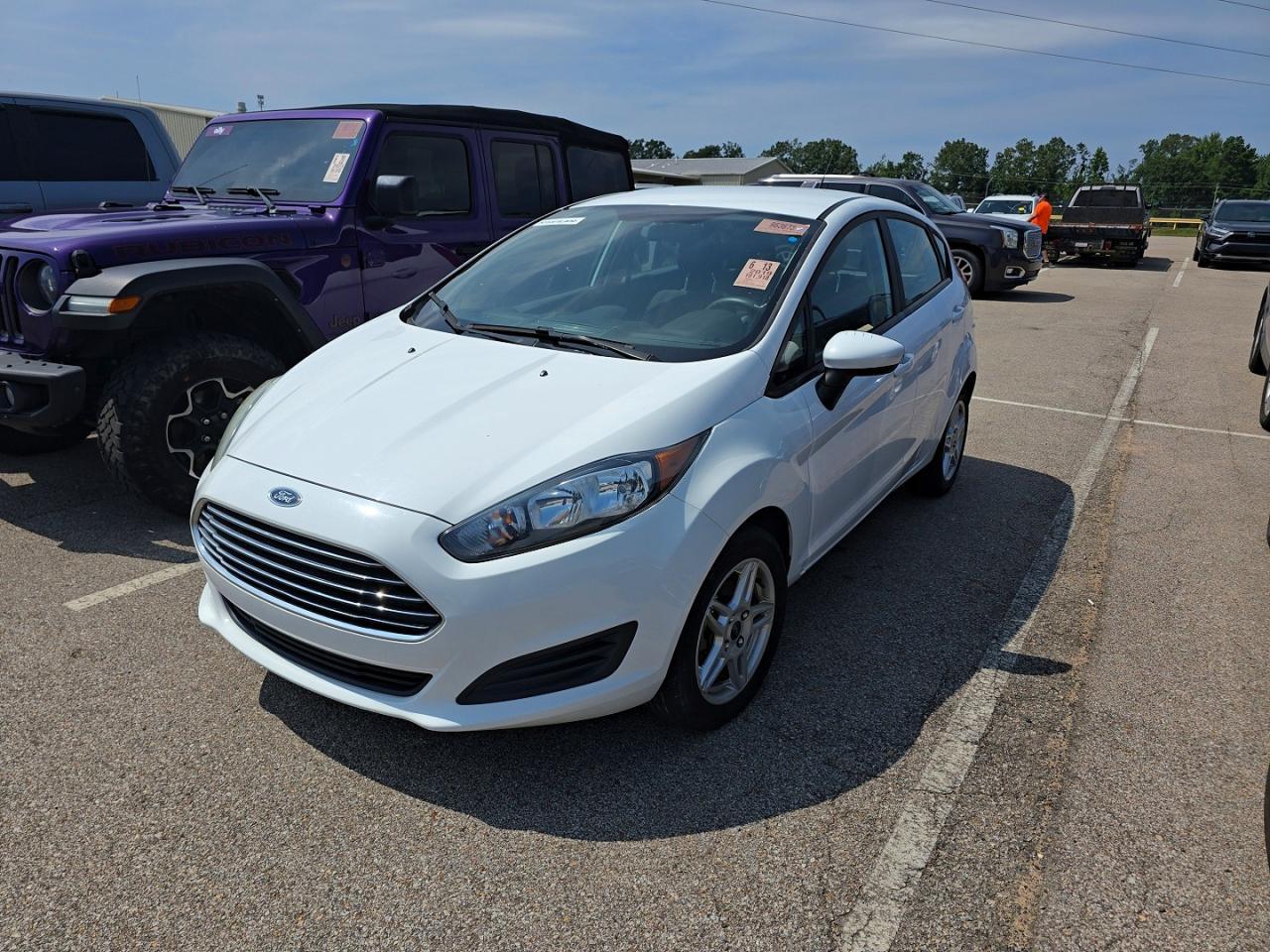 2019 Ford Fiesta Se - Фото 2