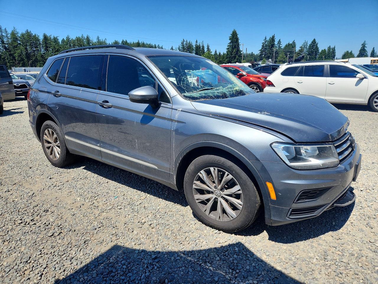 2018 Volkswagen Tiguan Se - Фото 4