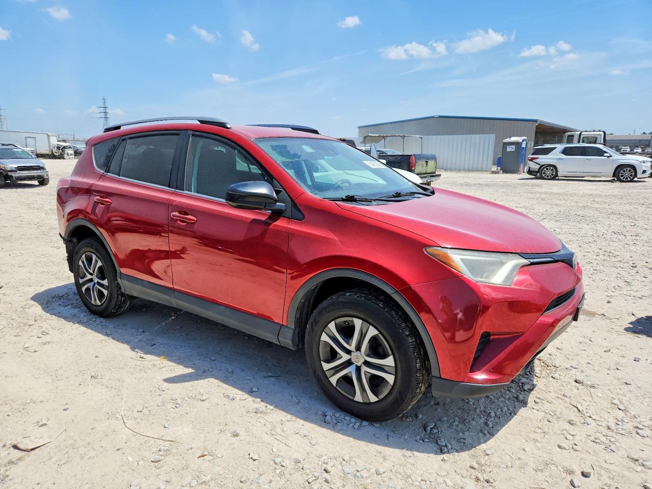 2017 Toyota Rav4 Le - Фото 4