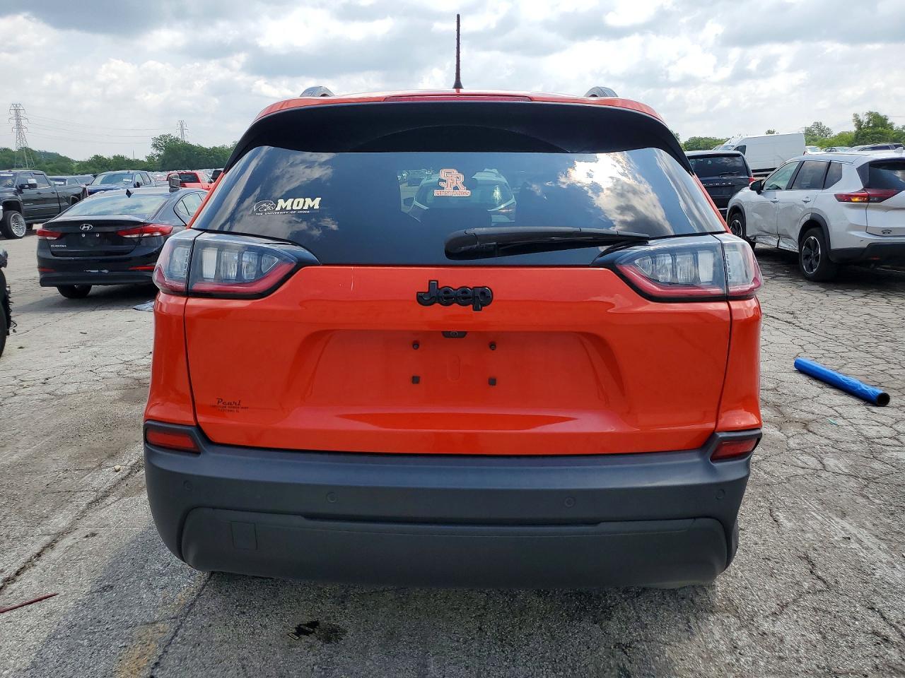 2021 Jeep Cherokee Latitude Plus - Фото 6