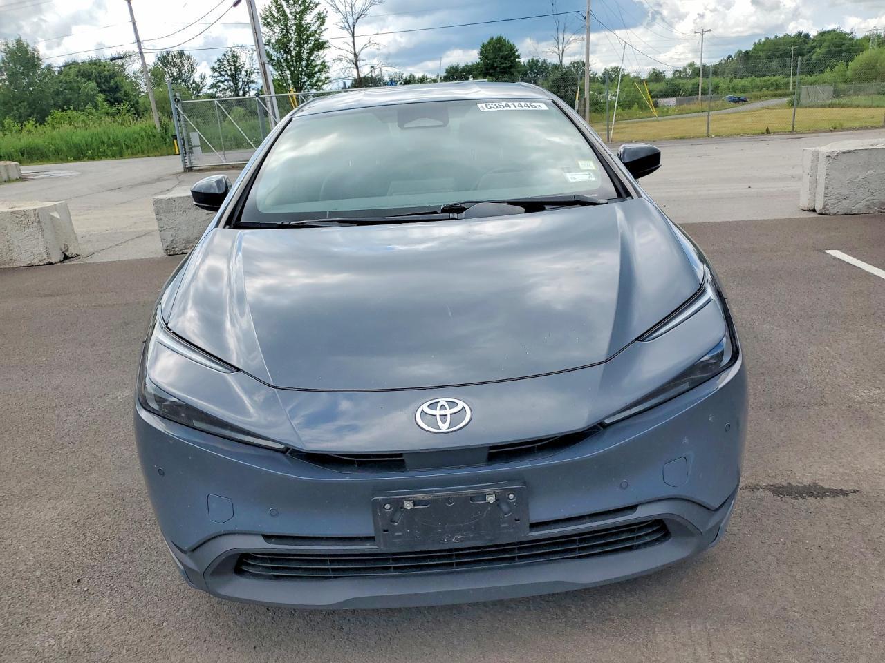 2023 Toyota Prius Le - Фото 5