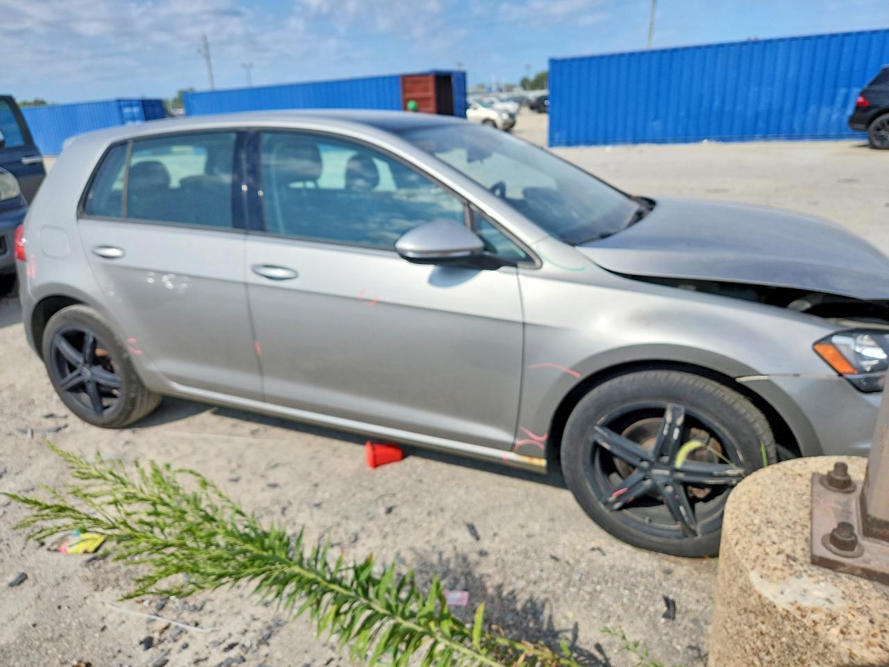 2015 Volkswagen Golf - Фото 4