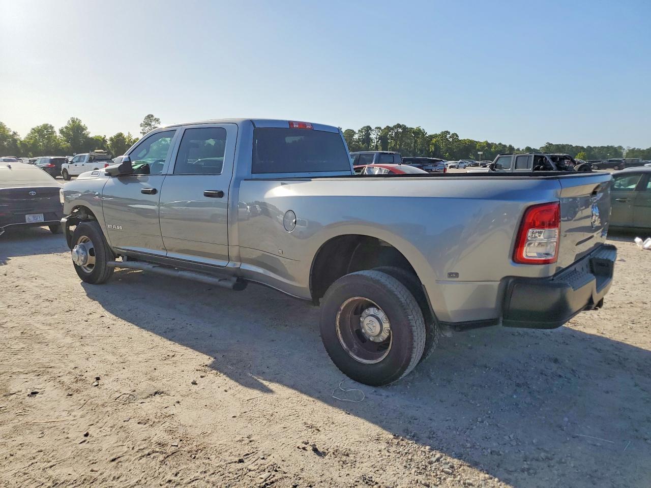 2022 Ram 3500 Tradesman - Image 2