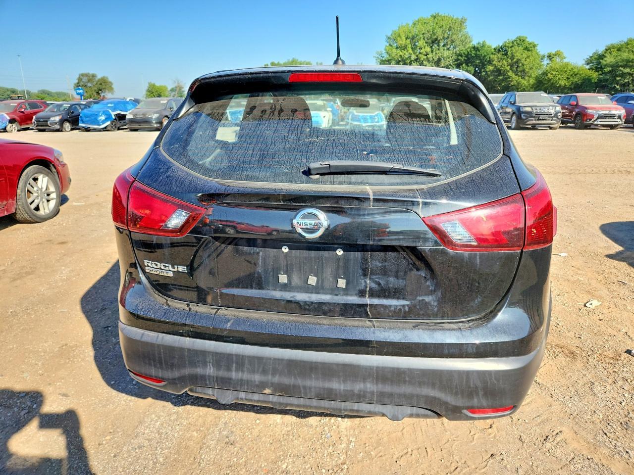 2018 Nissan Rogue Sport S - Фото 6