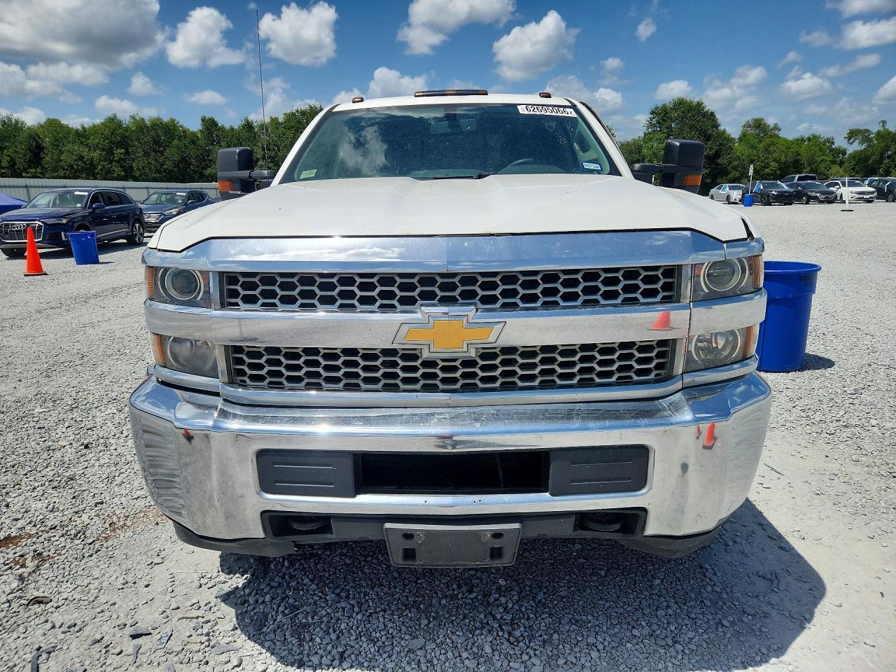 2019 Chevrolet Silverado C2500 Heavy Duty - Фото 5