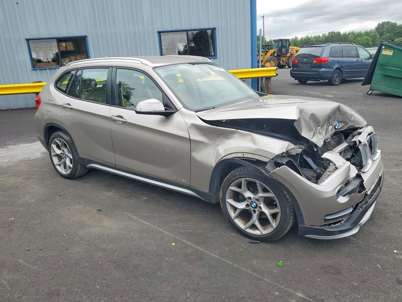 2015 BMW X1 xDrive28I - Image 4