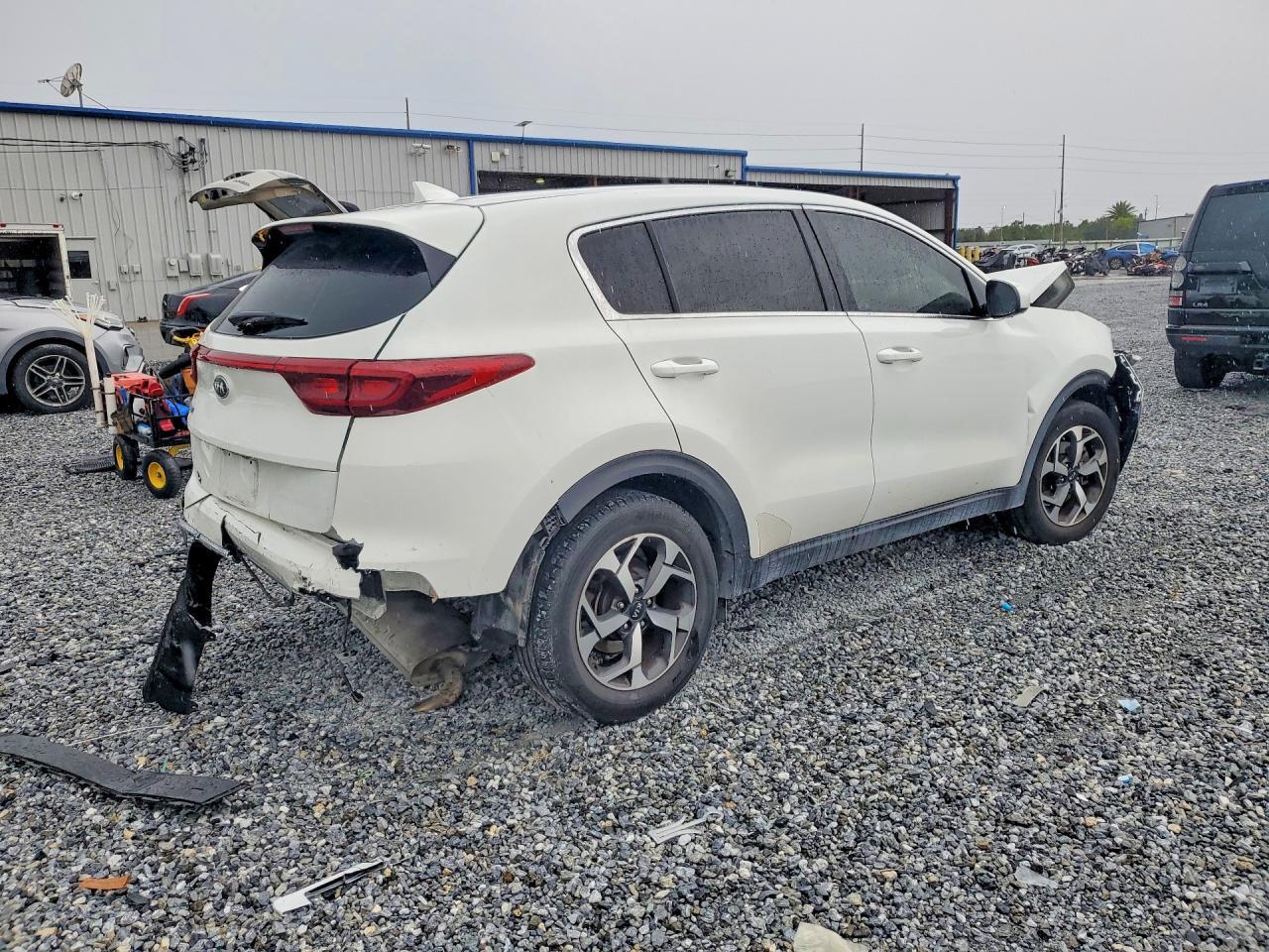 2021 Kia Sportage Lx - Image 3