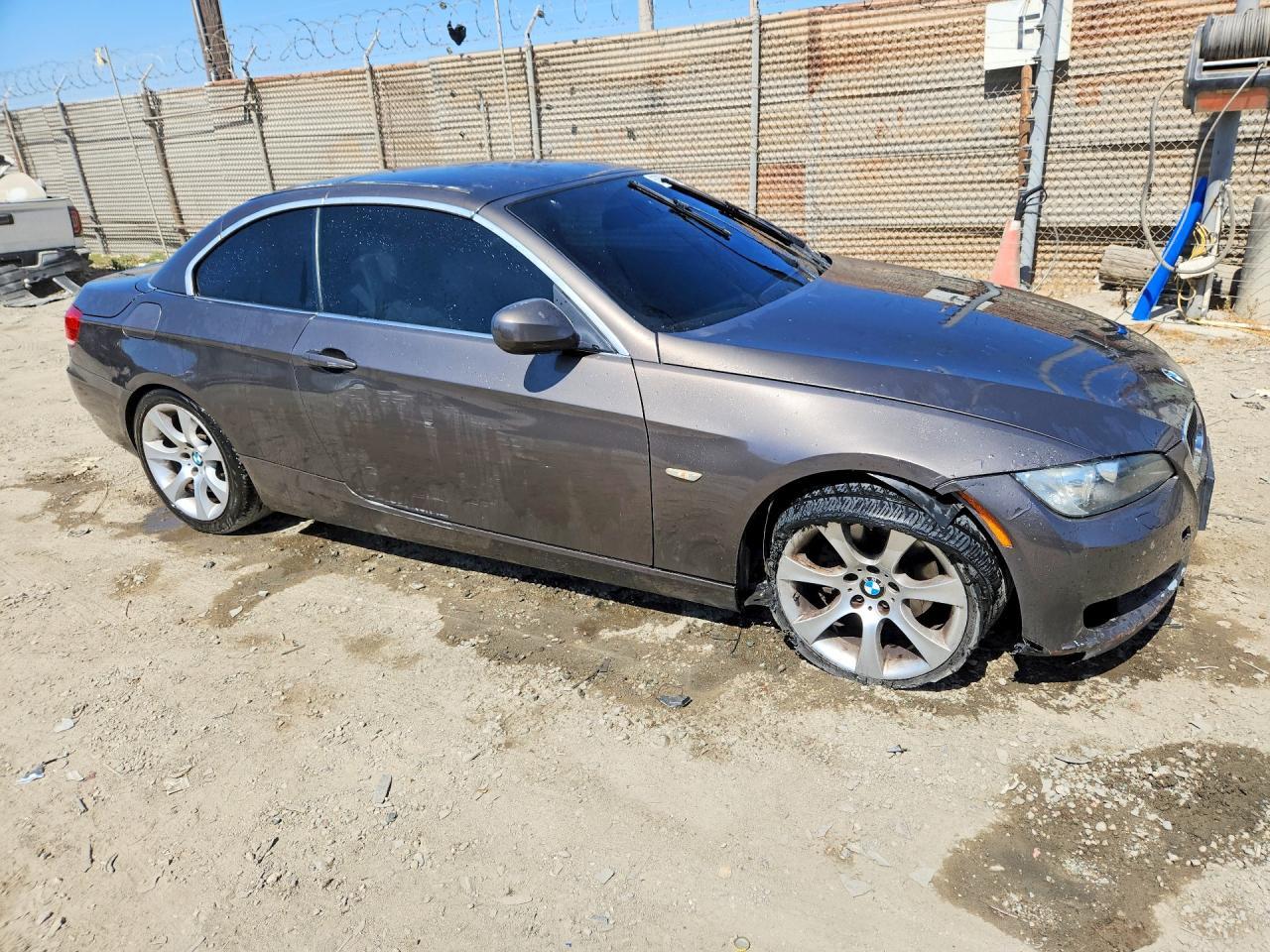 2010 BMW 328 I - Image 4