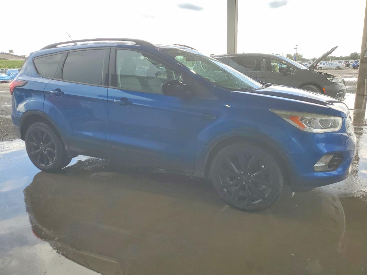2019 Ford Escape Se - Фото 4