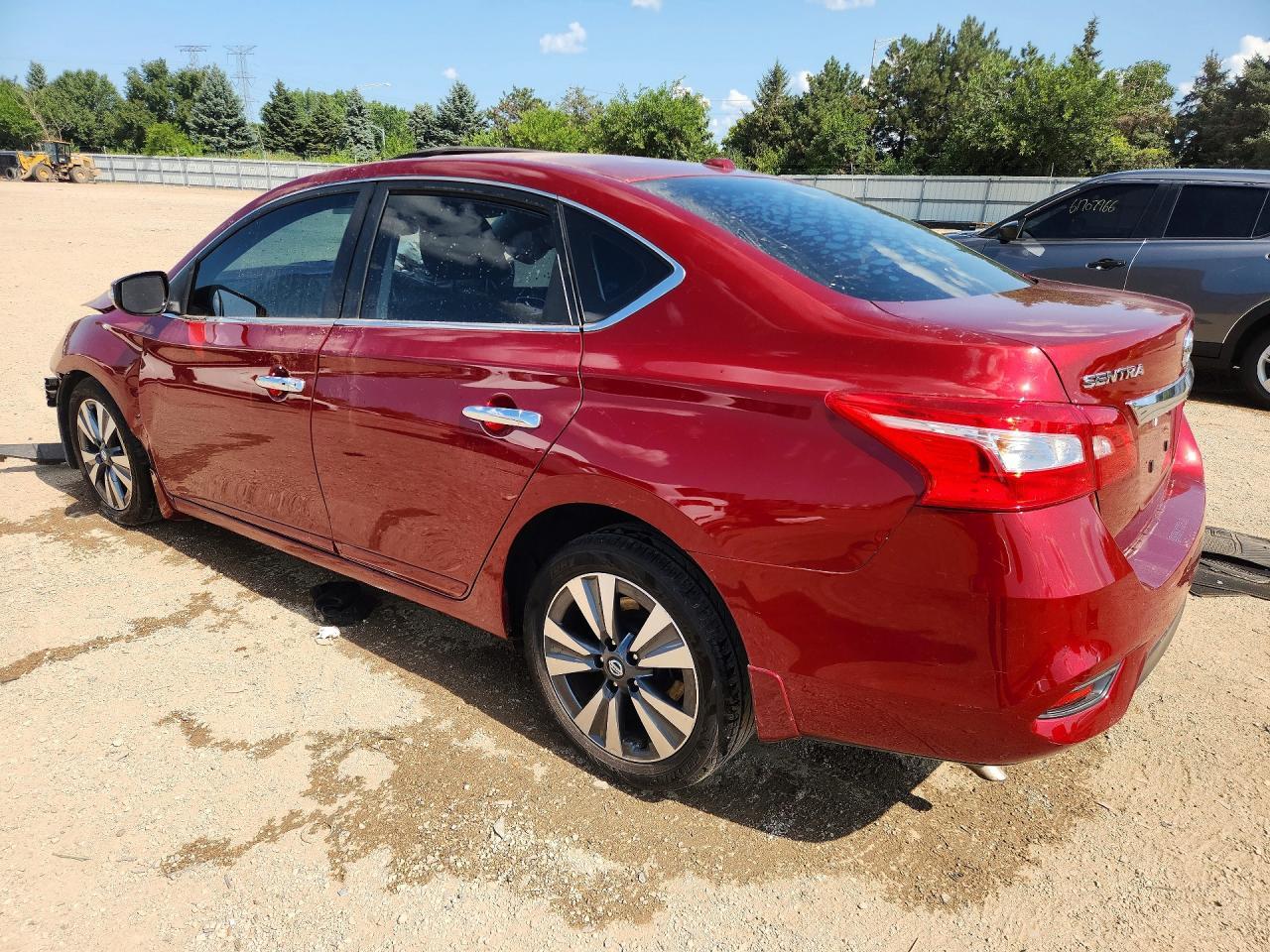 2018 Nissan Sentra Sl - Image 2