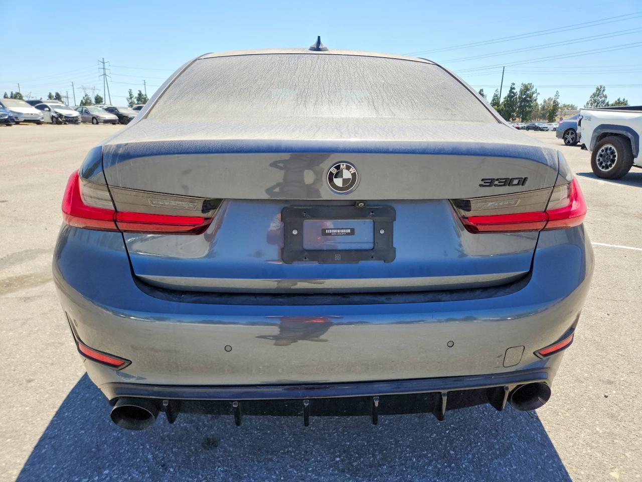 2022 BMW 330I - Фото 6