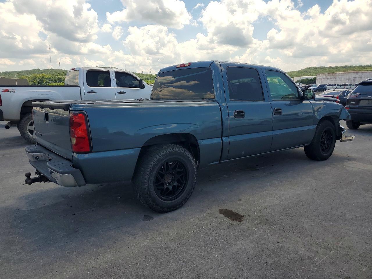 2007 Chevrolet Silverado C1500 Classic Crew Cab - Фото 3