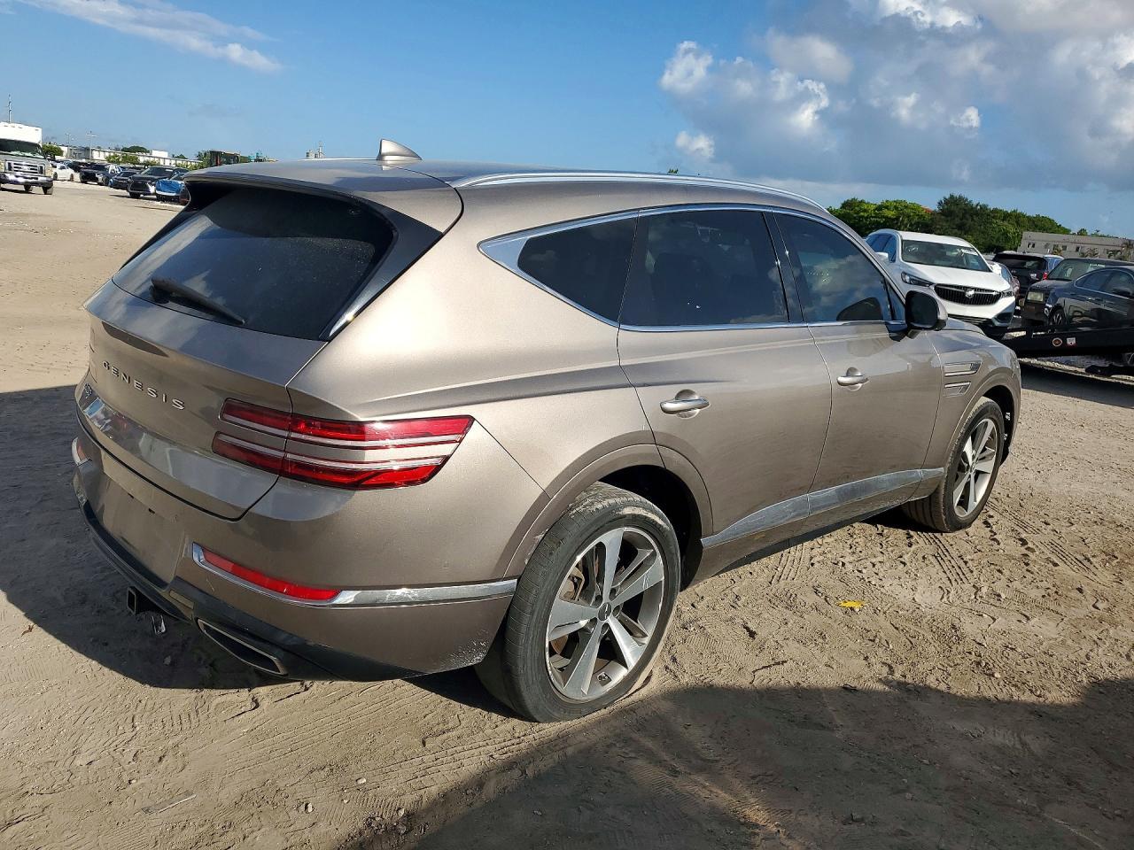 2021 Genesis Gv80 2.5T - Image 3