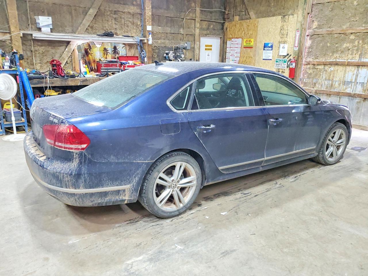 2014 Volkswagen Passat Sel - Фото 3