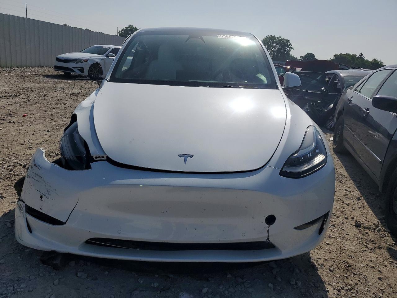 2021 Tesla Model Y - Фото 5