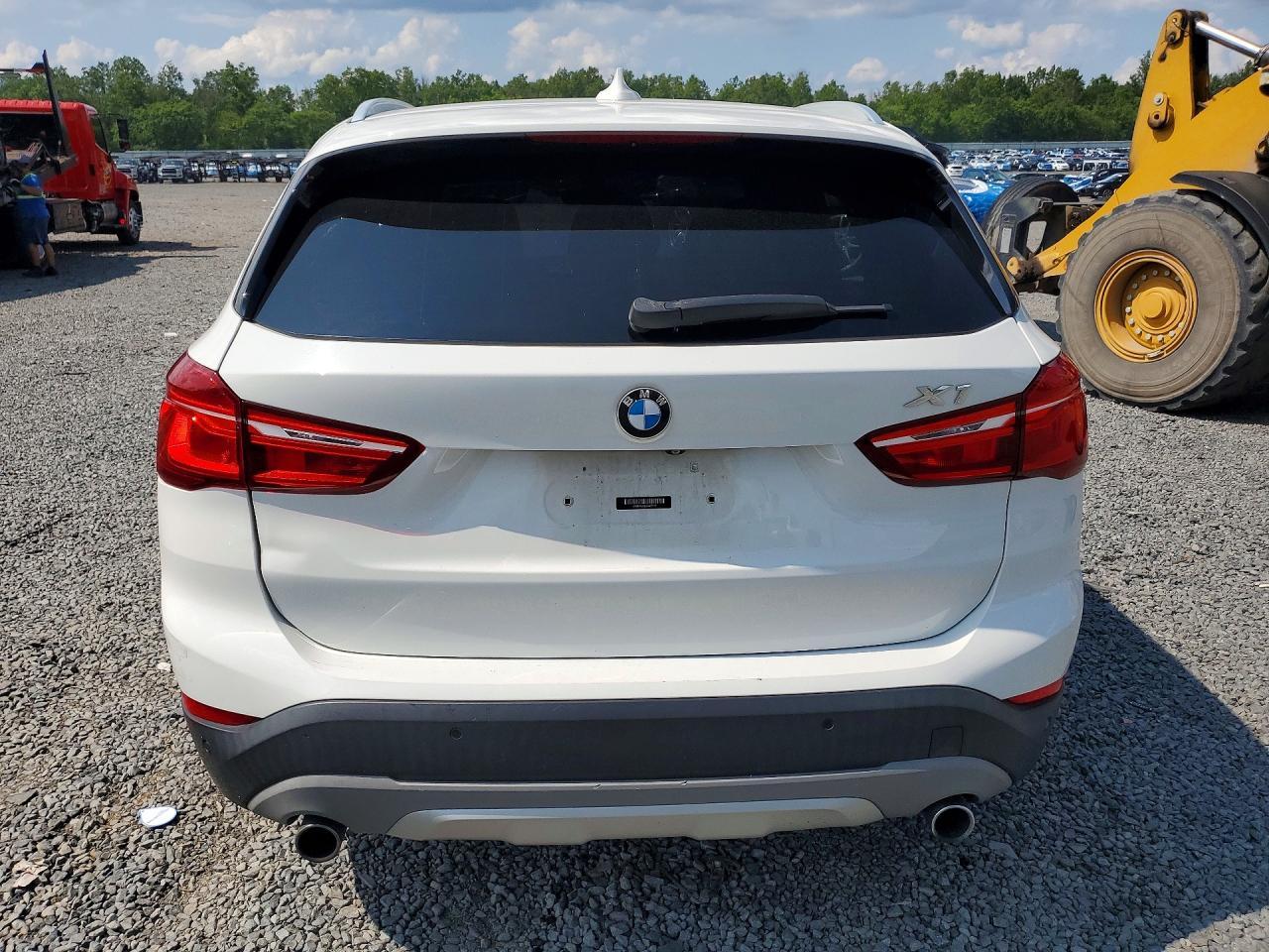 2018 BMW X1 xDrive28I - Фото 6