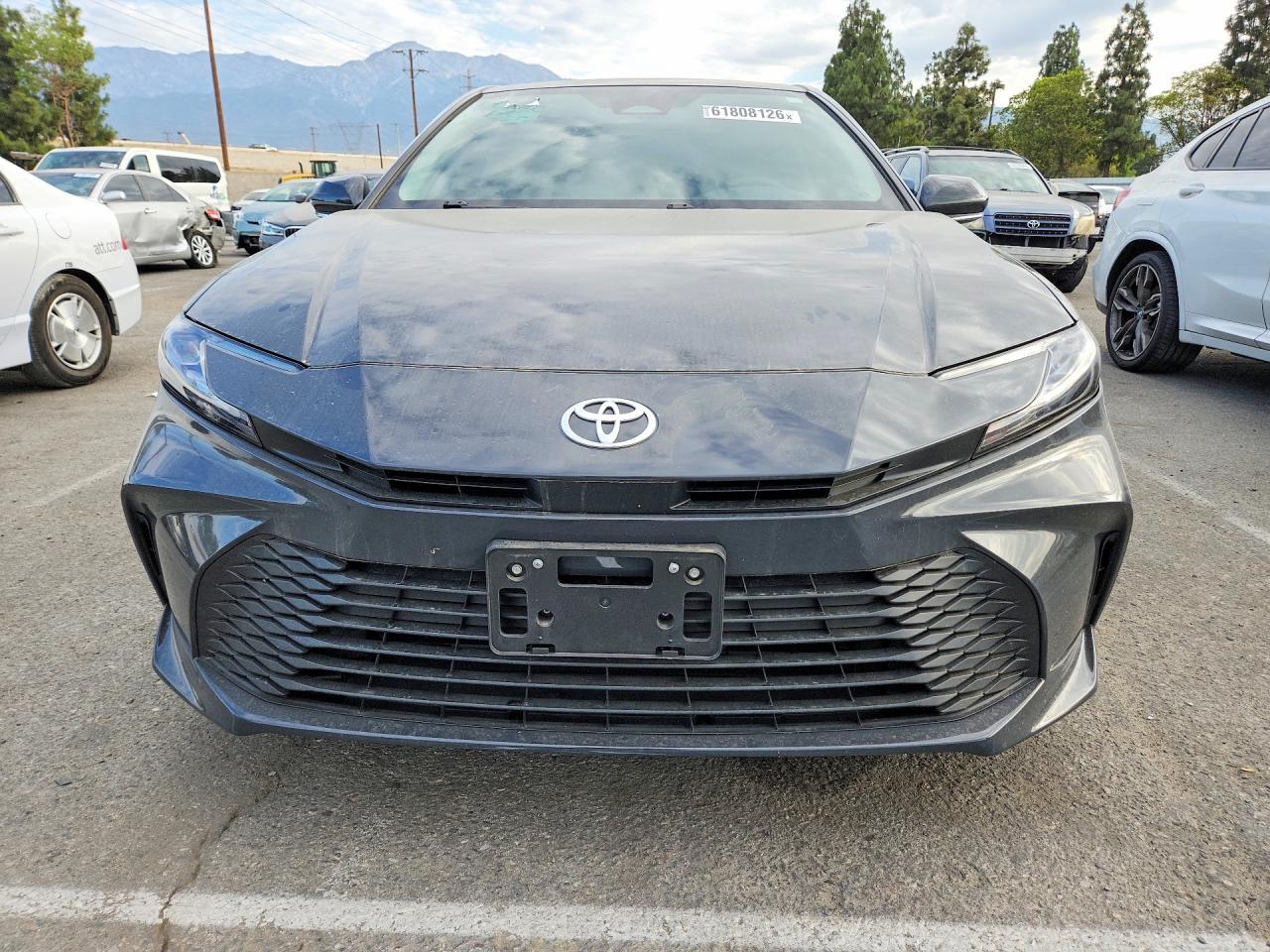 2025 Toyota Camry Le - Фото 5
