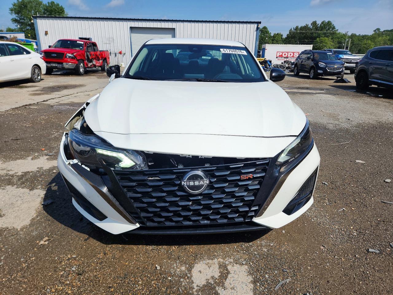 2024 Nissan Altima Sr - Фото 5