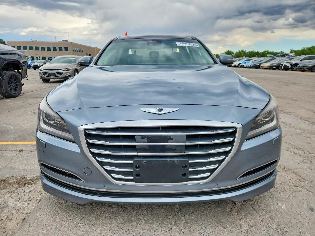 2015 Hyundai Genesis 3.8L - Фото 5