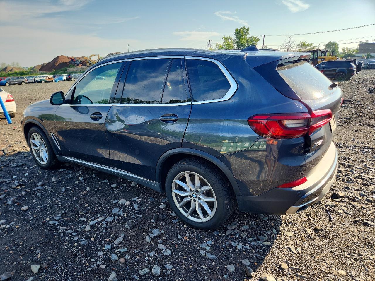 2019 BMW X5 xDrive40I - Фото 2