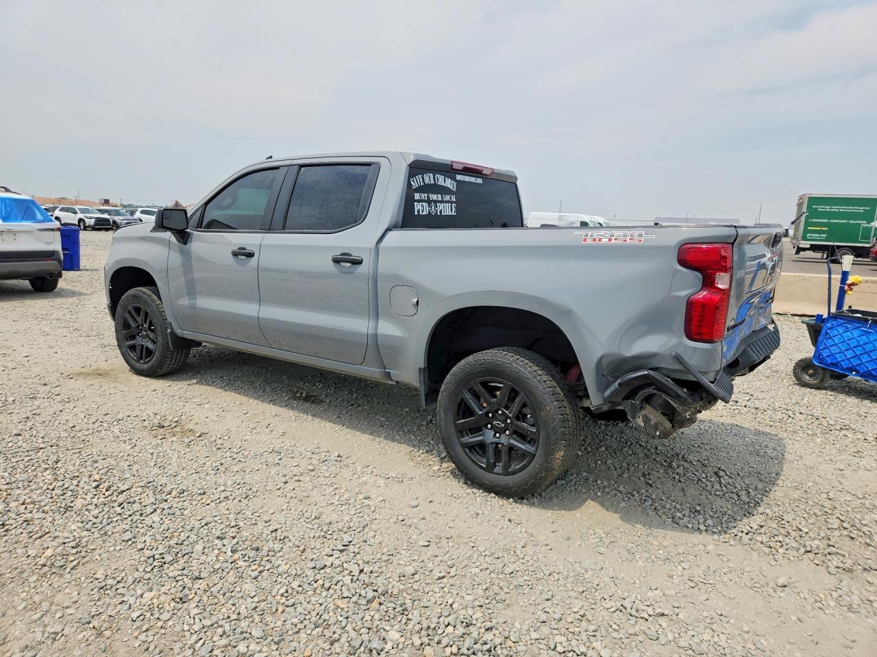 2024 Chevrolet Silverado K1500 Trail Boss Custom - Image 2