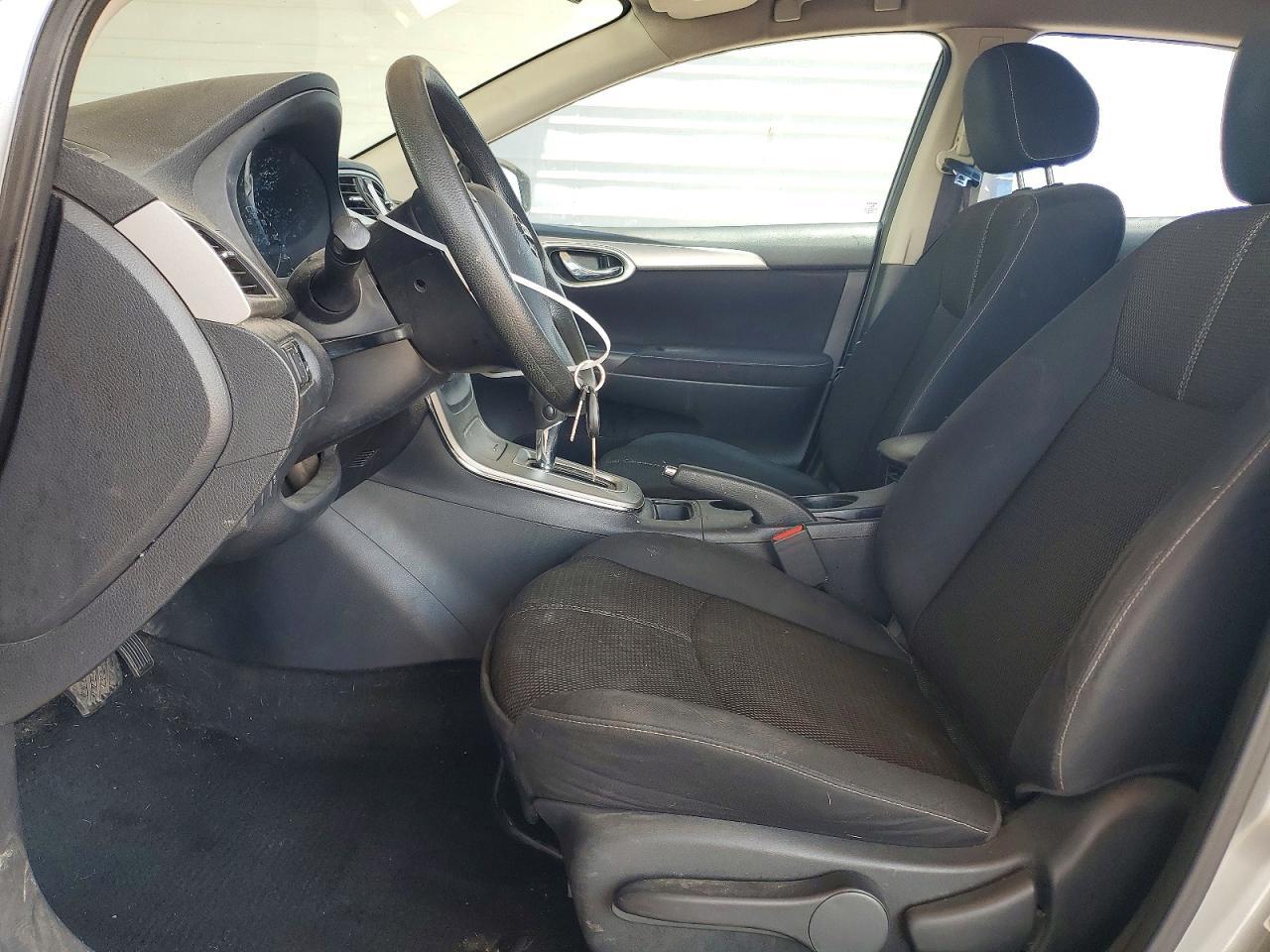 2014 Nissan Sentra S - Фото 7