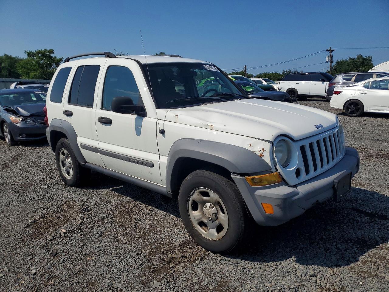 2006 Jeep Liberty Sport - Image 4