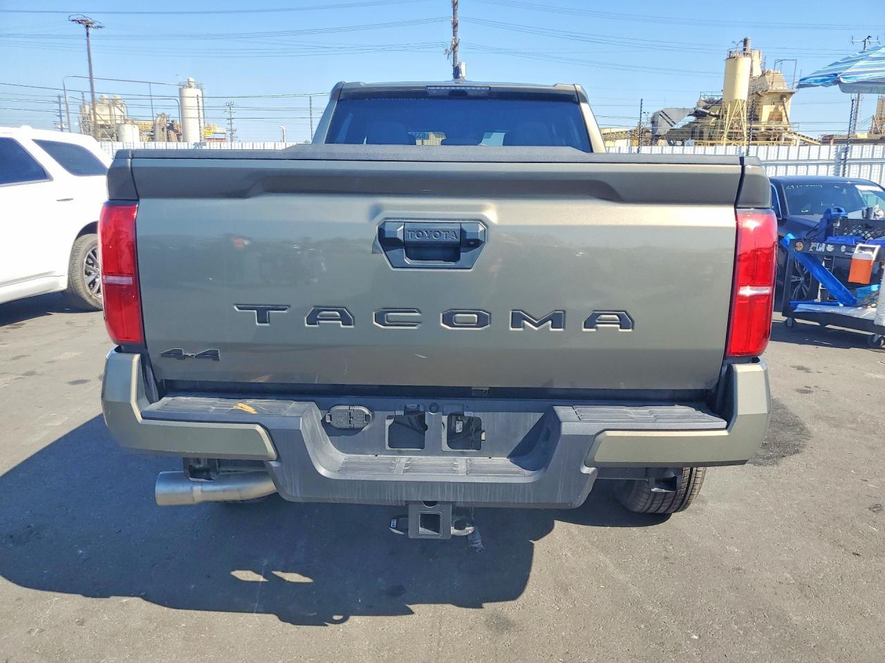 2025 Toyota Tacoma Trd Sport - Image 6