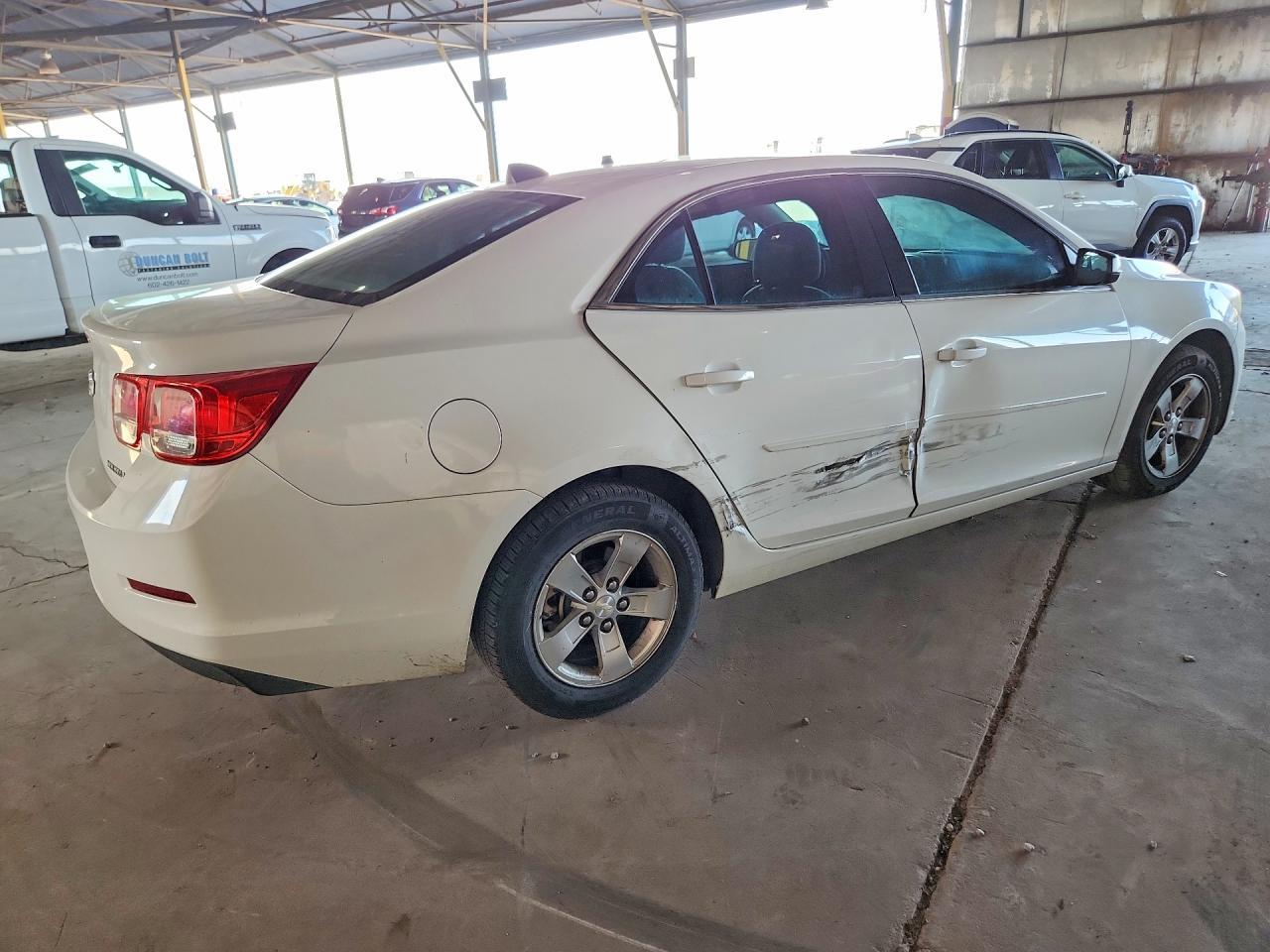 2014 Chevrolet Malibu Ls - Image 3