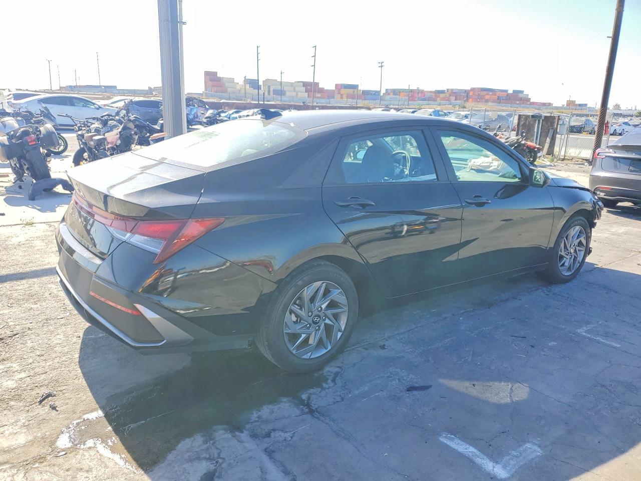 2024 Hyundai Elantra Sel - Фото 3