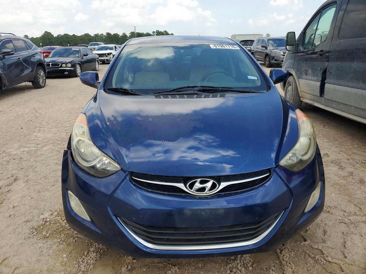 2013 Hyundai Elantra Gls - Фото 5