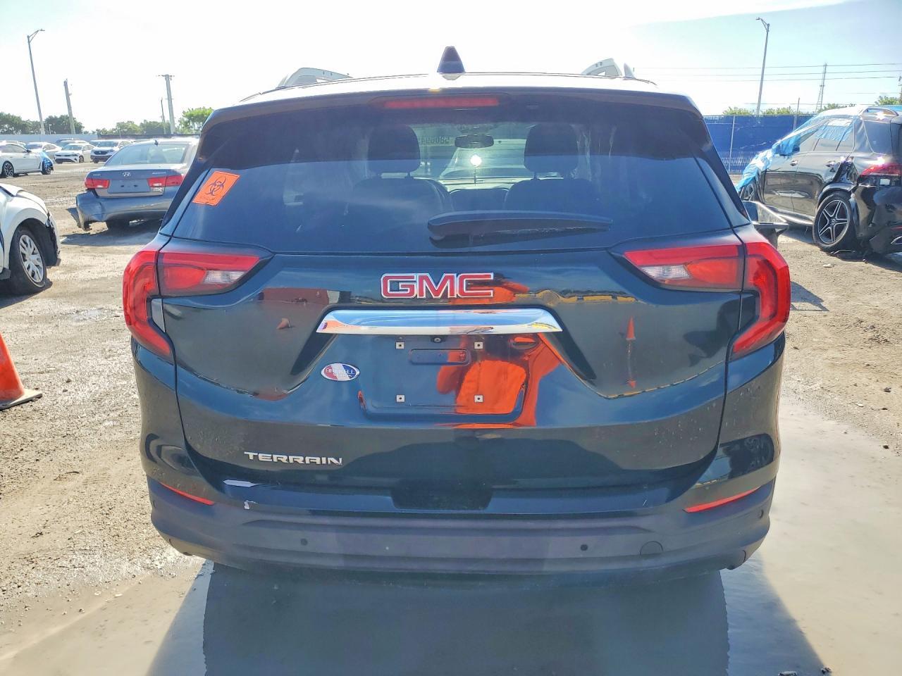 2020 GMC Terrain Slt - Image 6