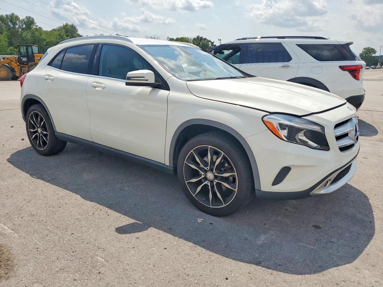 2017 Mercedes-Benz Gla 250 - Фото 4