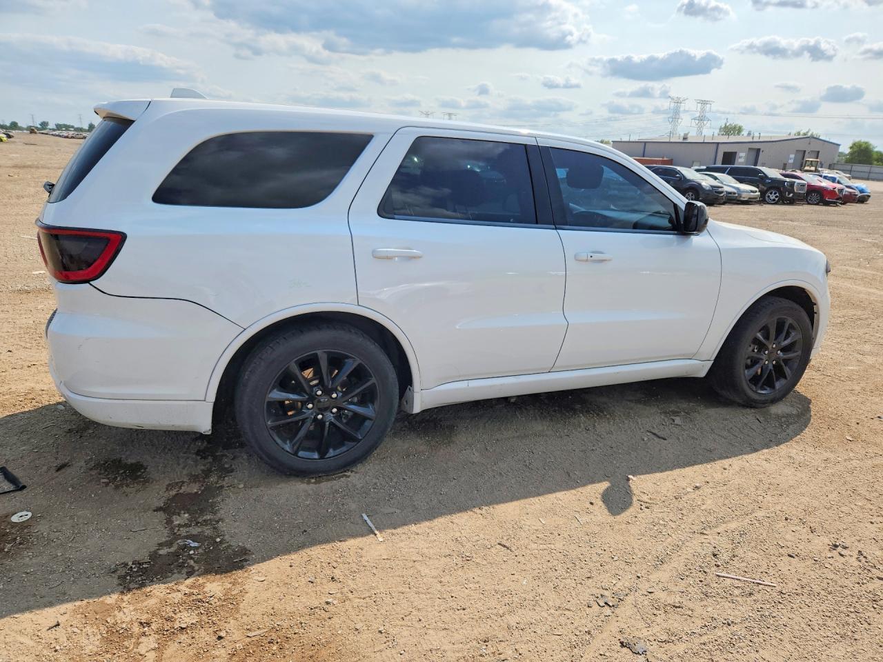 2018 Dodge Durango Sxt - Image 3