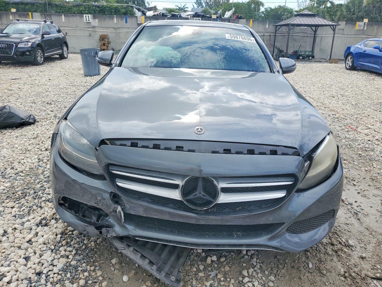2018 Mercedes-Benz C 300 4Matic - Фото 5