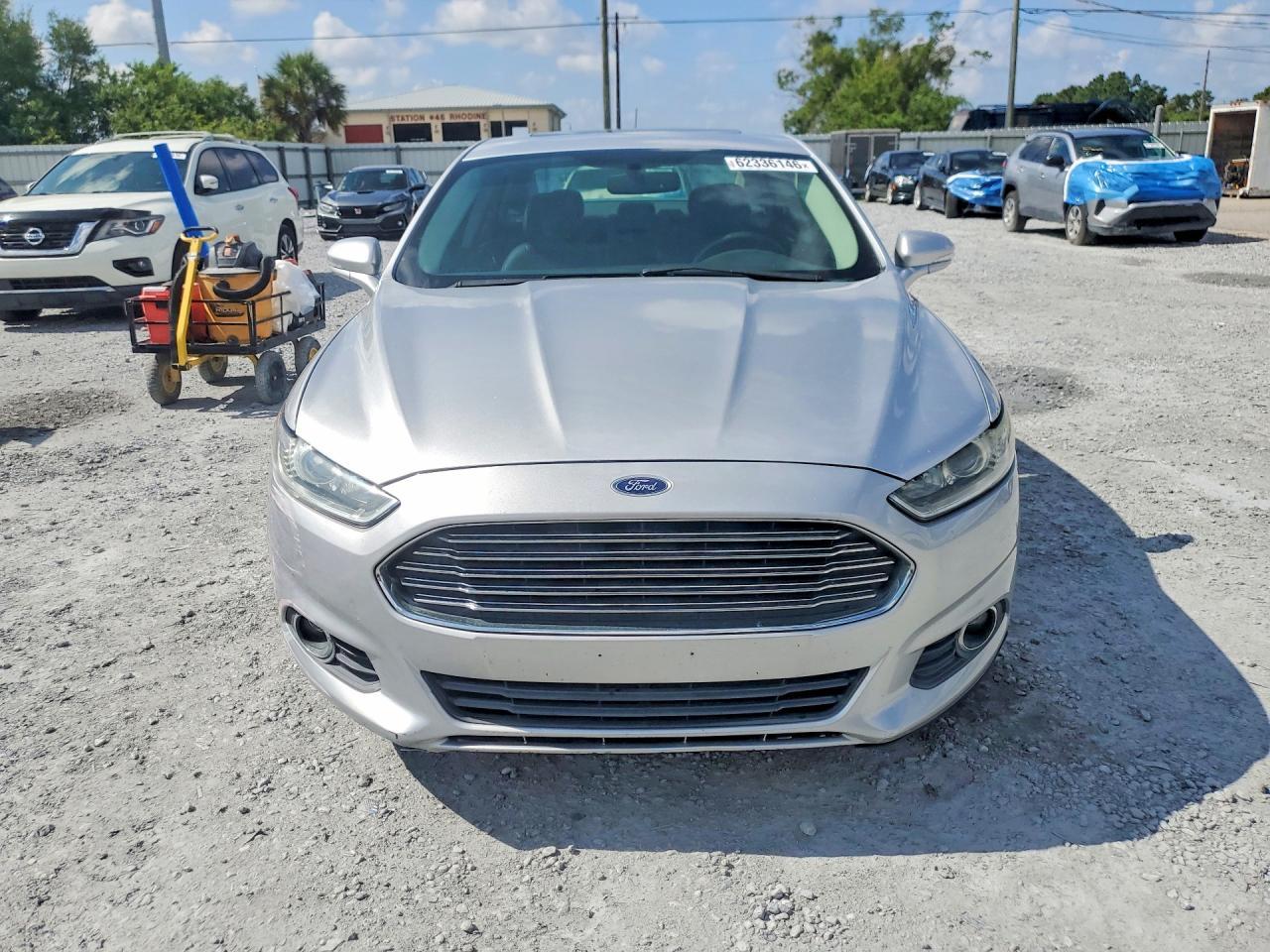 2014 Ford Fusion Se - Image 5