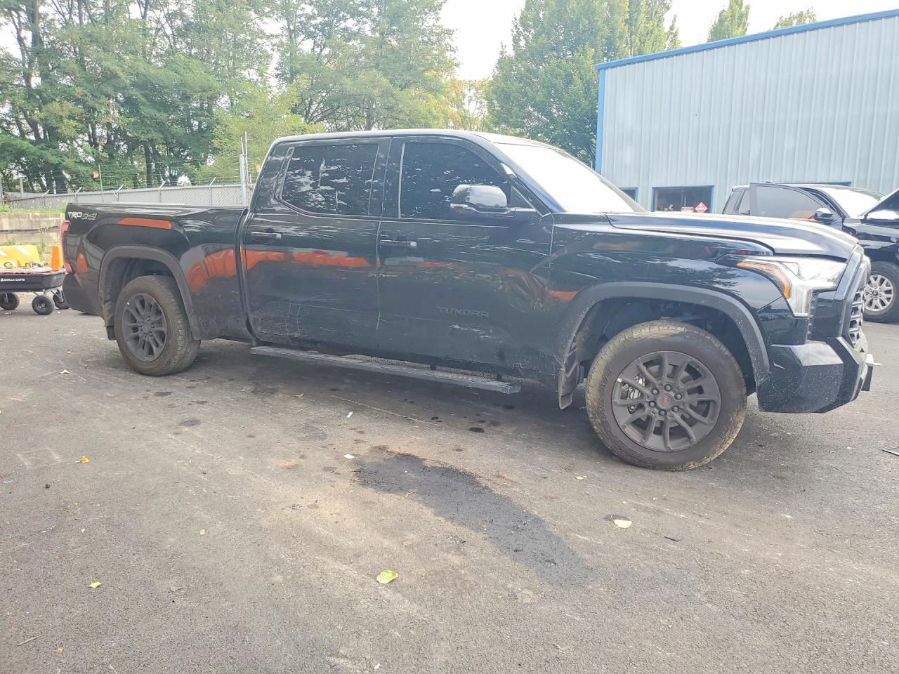 2025 Toyota Tundra Limited - Image 4
