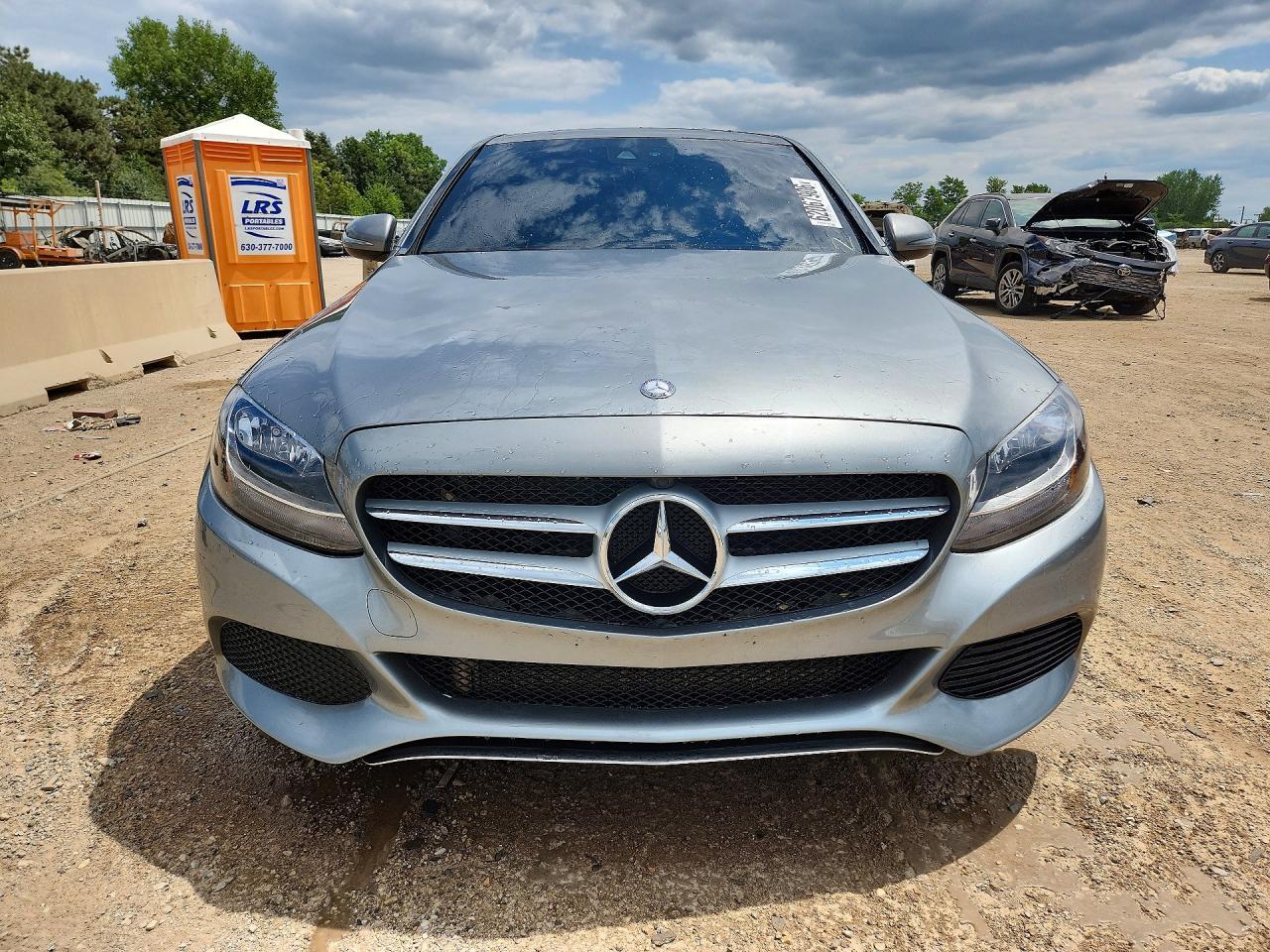 2016 Mercedes-Benz C 300 4Matic - Image 5