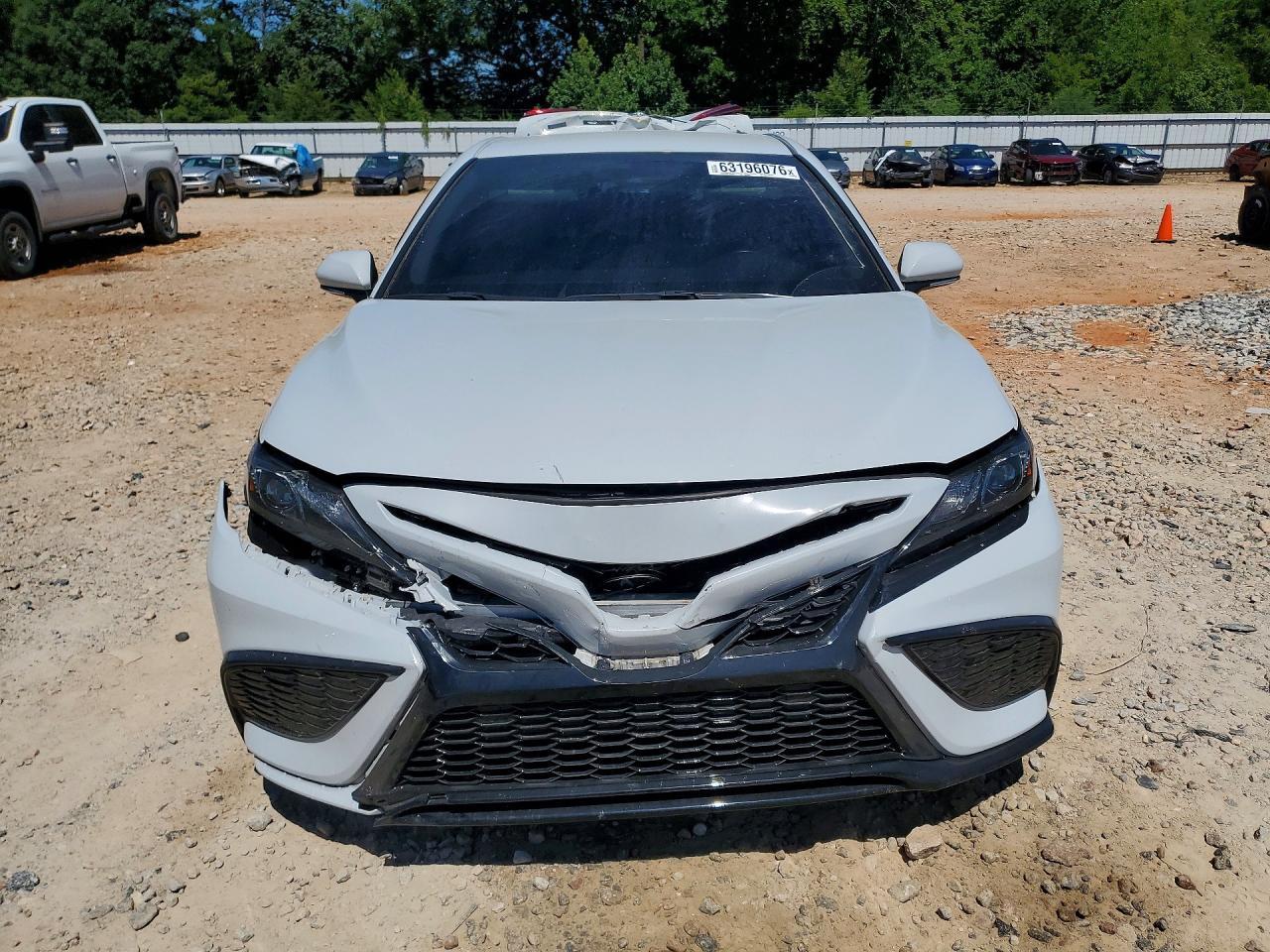 2023 Toyota Camry Se - Image 5