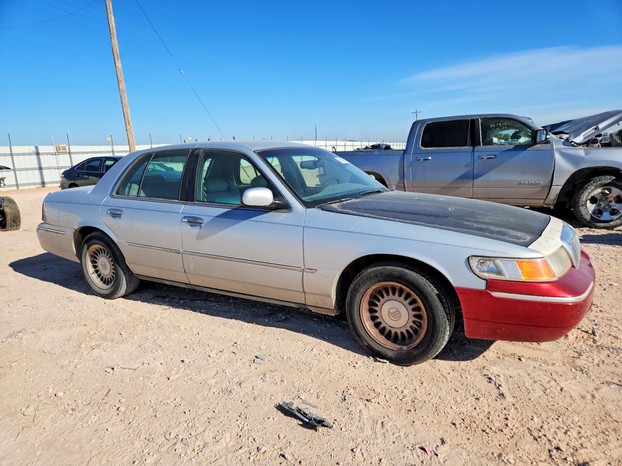 2002 Mercury Grand Marquis Ls - Image 4