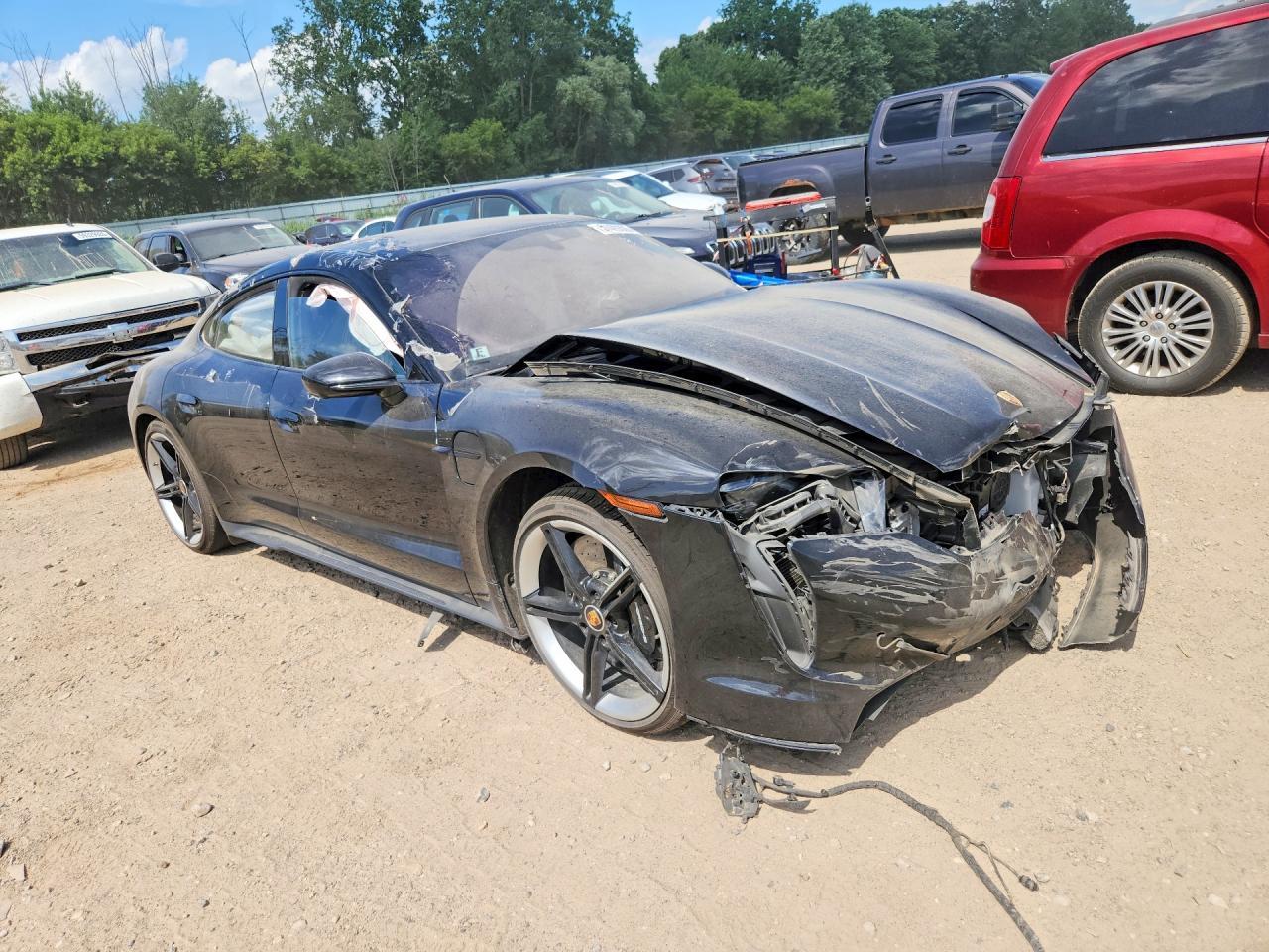 2021 Porsche Taycan - Фото 4