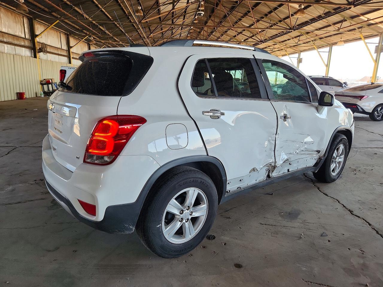 2017 Chevrolet Trax 1Lt - Image 3