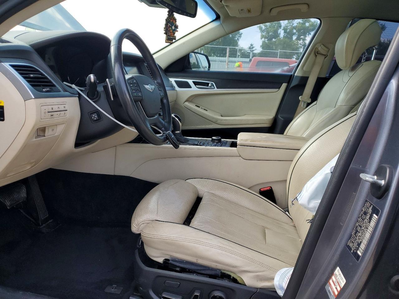 2016 Hyundai Genesis 3.8L - Image 7