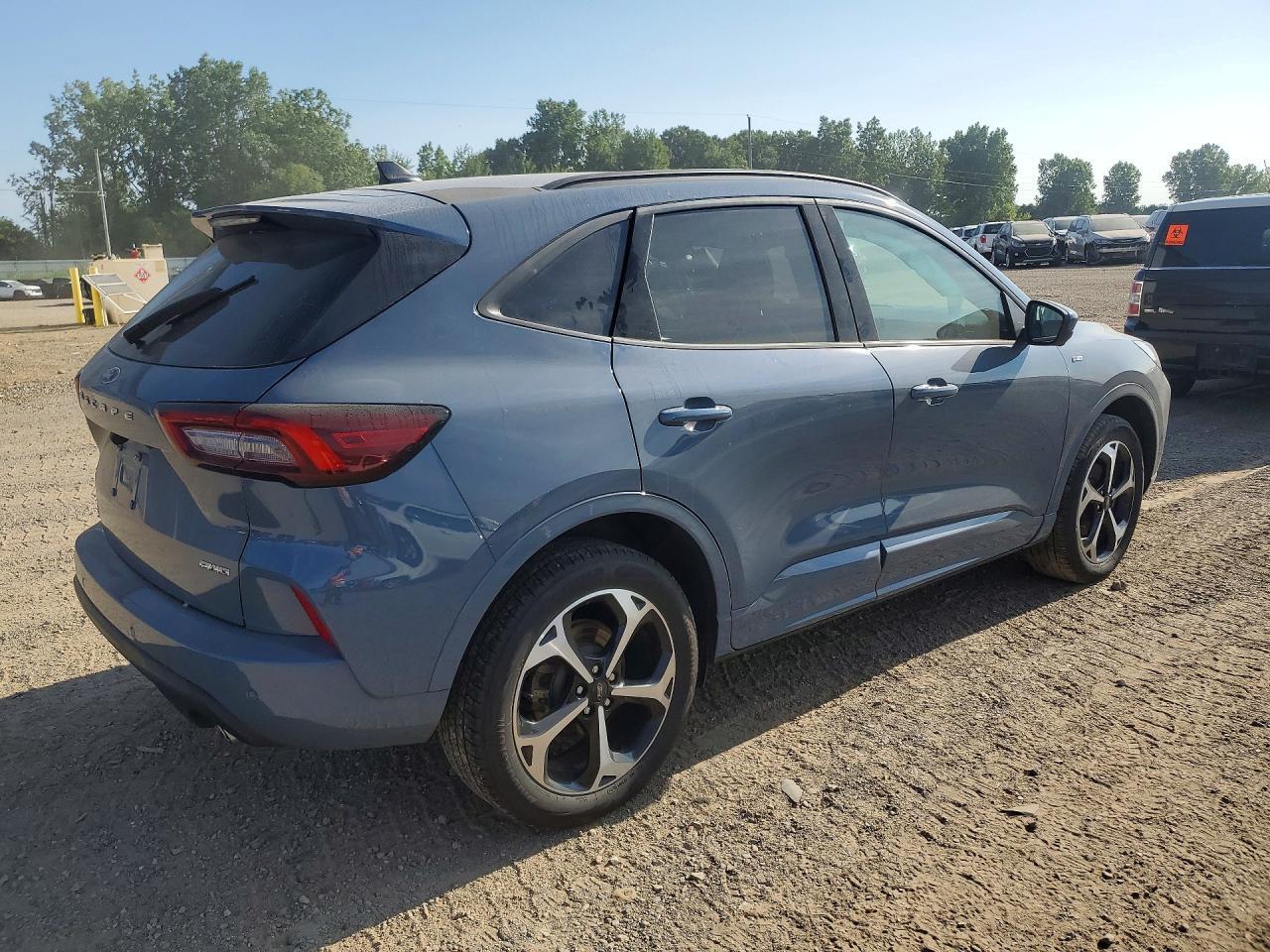 2024 Ford Escape St Line Select - Фото 3